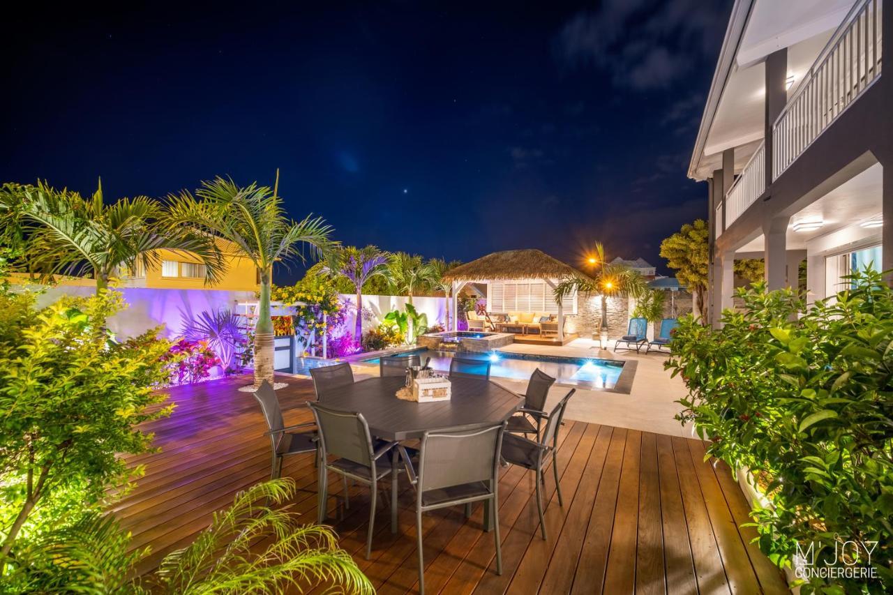 LA VILLA ROSAYA - Piscine Jacuzzi Saint Pierre Exterior foto